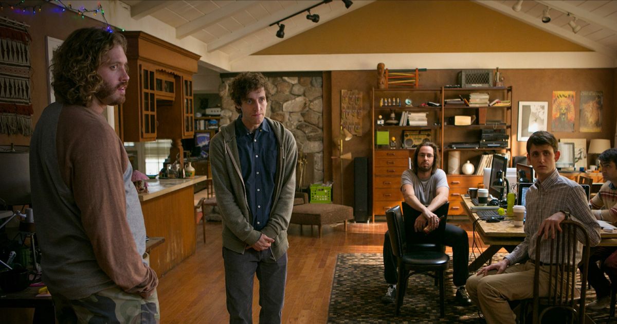 Silicon Valley Series Premiere Recap Narrow Car