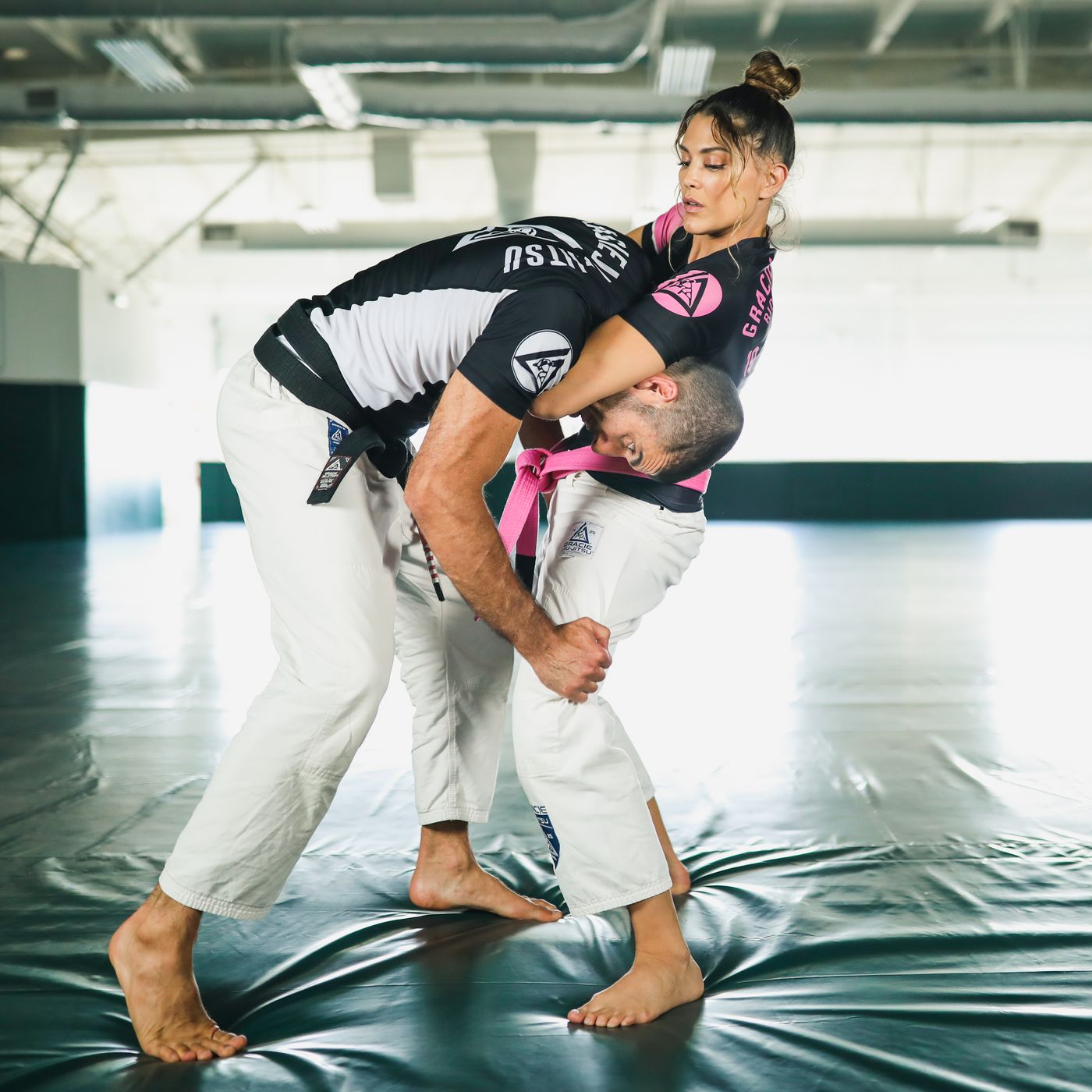 Why Brazilian Jujitsu Is a Good Form of Self-Defense, image size:1400x1400