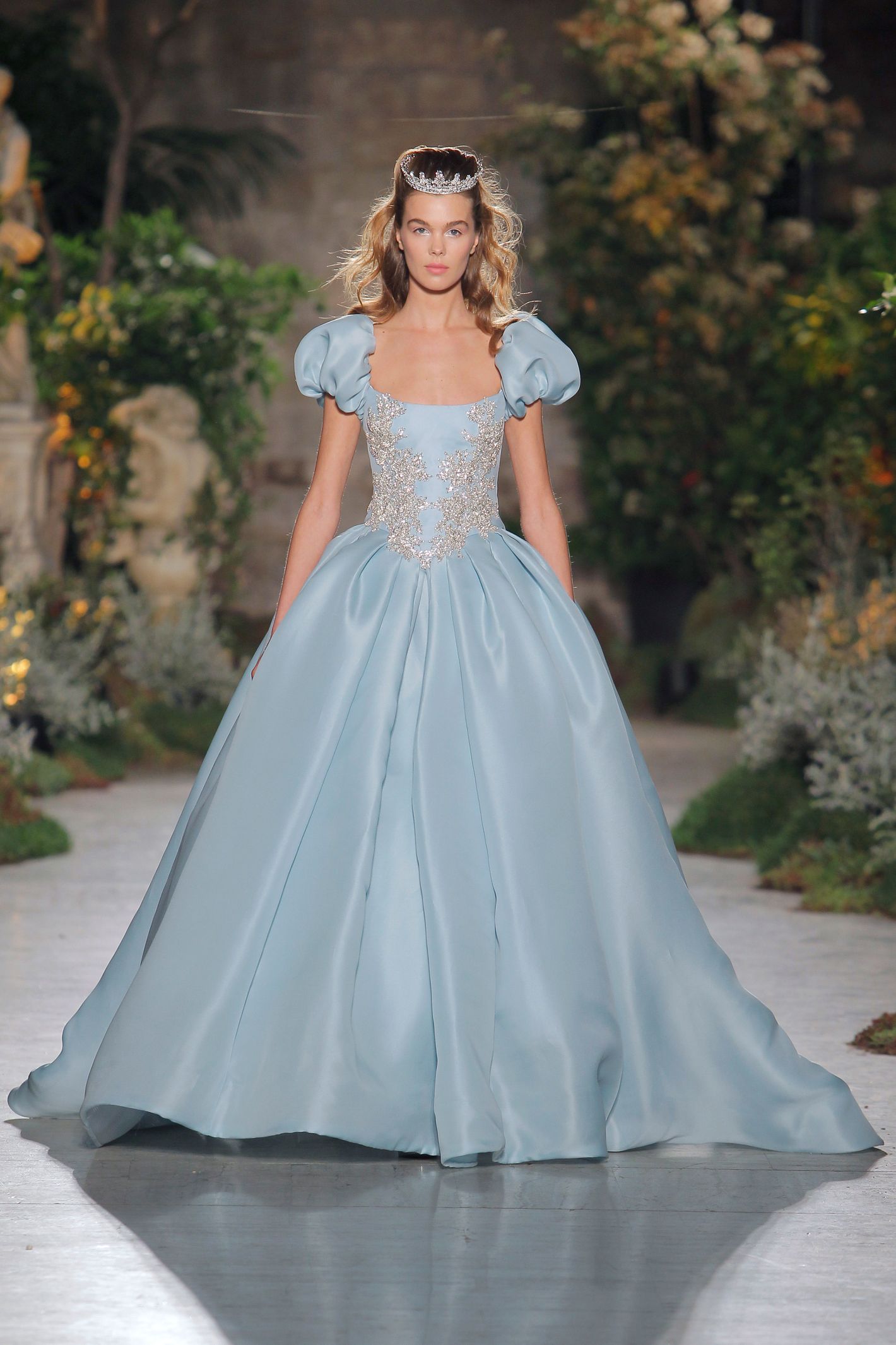 beautiful wedding gowns 2019