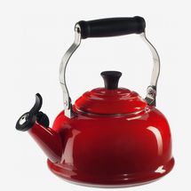 Le Creuset Classic Whistling Kettle