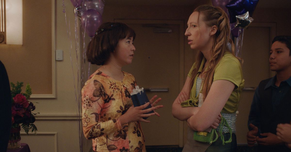 PEN15 Season 2 Episode 9 Recap: 'Bat Mitzvah'