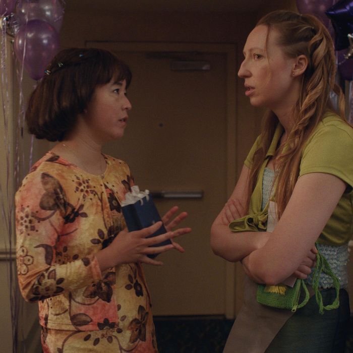 Pen15 Season 2 Episode 9 Recap ‘bat Mitzvah 