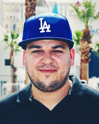 63ad2d32e32c7e80851d1bb03ce64ccfed 14 Rob Kardashian.rvertical.w330 