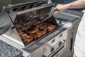 outdoor propane gas grill