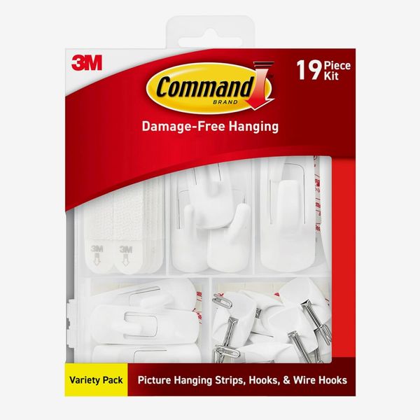 Command Variety Pack 19 Piece Kit