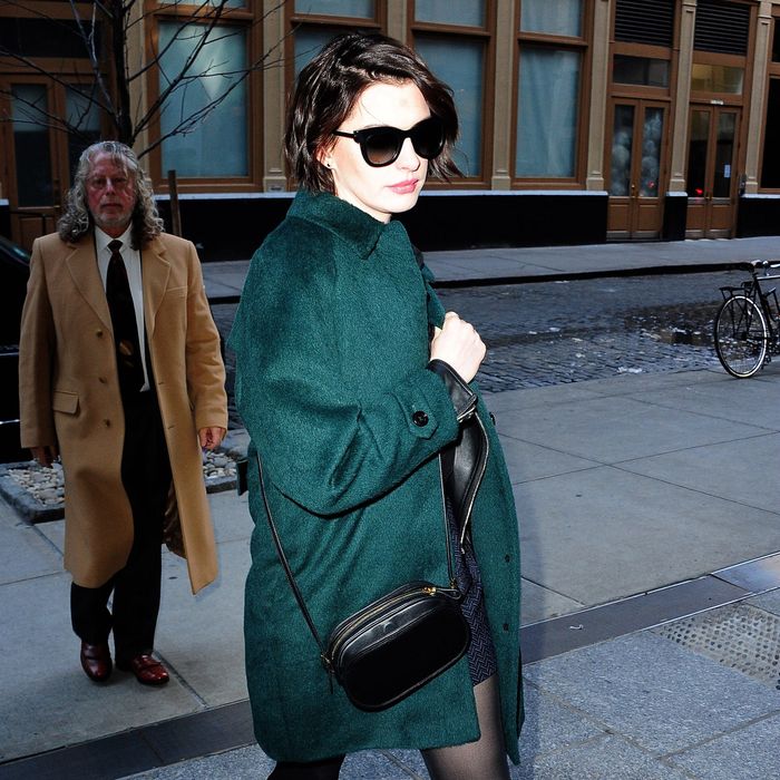 Anne Hathaway Dines at Omar’s; A-Rod Stops by Serafina Always