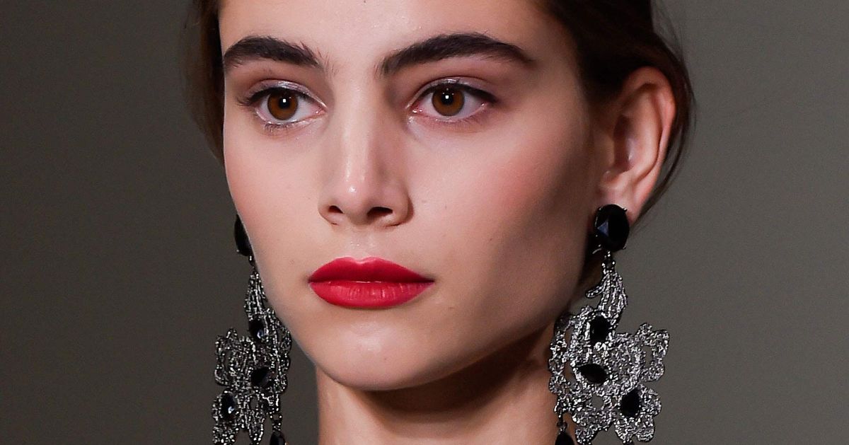 5 More Backstage Beauty Lessons to Try at Home