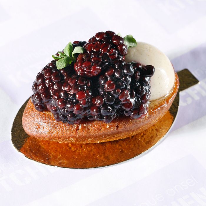 Dominique Ansel Kitchen's blackberry shortbread.