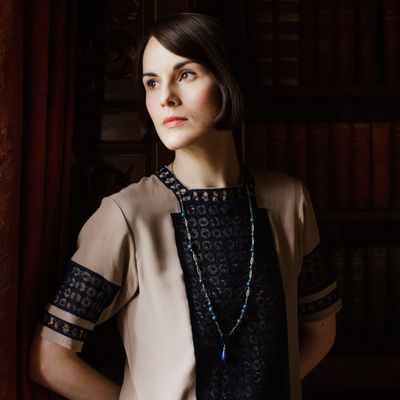 Downton AbbeyPart Eight - Sunday, February 21, 2016 at 9pm ET on MASTERPIECE on PBS Two romances get complicated. Molesley and Spratt try out new jobs. Thomas takes a fateful step. Mrs. Patmore provokes a scandal. Isobel puts her foot down. Shown: Michelle Dockery as Lady Mary(C) Nick Briggs/Carnival Film & Television Limited 2015 for MASTERPIECE This image may be used only in the direct promotion of MASTERPIECE CLASSIC. No other rights are granted. All rights are reserved. Editorial use only. USE ON THIRD PARTY SITES SUCH AS FACEBOOK AND TWITTER IS NOT ALLOWED.