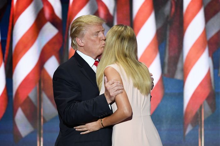 bebbca0e2c258b92050b76b773eeb5201b-14-donald-ivanka-trump-kiss.rhorizontal.w700.jpg