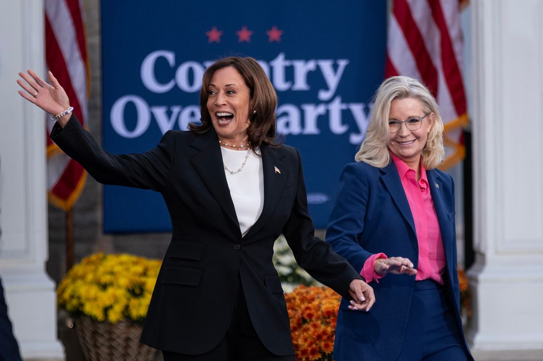 Harris and Trump Are Deploying Party Defectors Very Differently