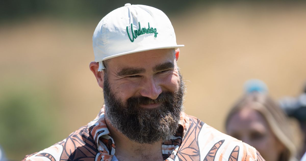 Jason Kelce Says Meeting the Royals Was ‘Surreal’