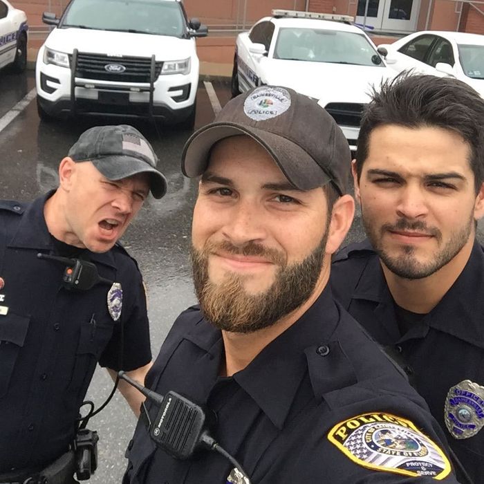 Ladies Are Horny For Pic Of Gainesville Cops During Irma