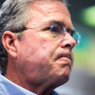 Republican Presidential Candidate Jeb Bush Campaigns in New Hampshire