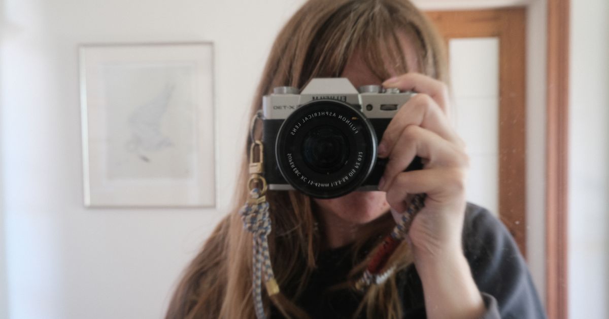 This Fujifilm Camera Takes Film Photos, Minus the Processing The