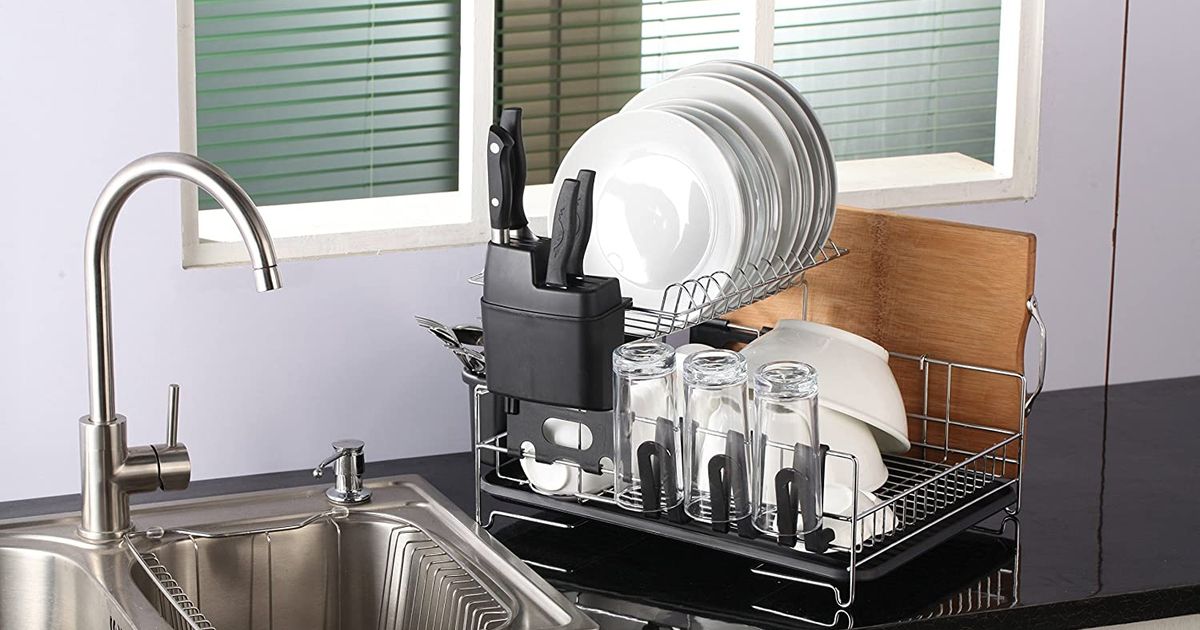 Dish Racks 101: Choosing the Right Rack for Your Home Dish Racks 101: Choosing the Right Rack for Your Home