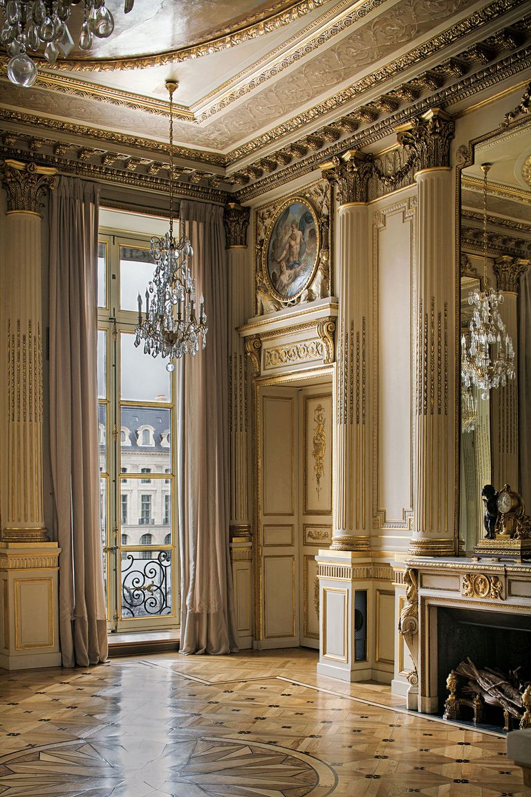 See the Jewelry Worn by French Queens
