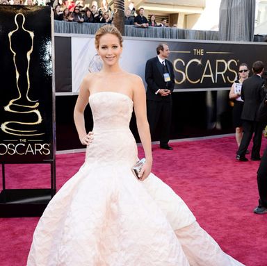 We get wanting to wear a really big dress on what could be a really big night – and we're glad Jennifer Lawrence didn't go boring – but there's "big" and then there's "the dress that ate the Oscars" and we're a little scared that J Law's frock snuck over to the wrong side of that line.