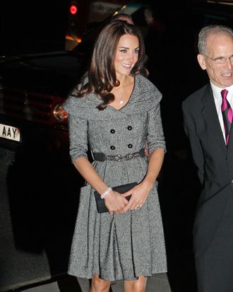 Duchess Of Cambridge, Kate Middleton is seen here arriving at The National Portrait Gallery In London.
<P>
<B>Ref: SPL356414 080212 </B><BR/>
Picture by: WeirBros/SplashNews<BR/>
</P><P>
<B>Splash News and Pictures</B><BR/>
Los Angeles:	310-821-2666<BR/>
New York:	212-619-2666<BR/>
London:	870-934-2666<BR/>
photodesk@splashnews.com<BR/>
</P>