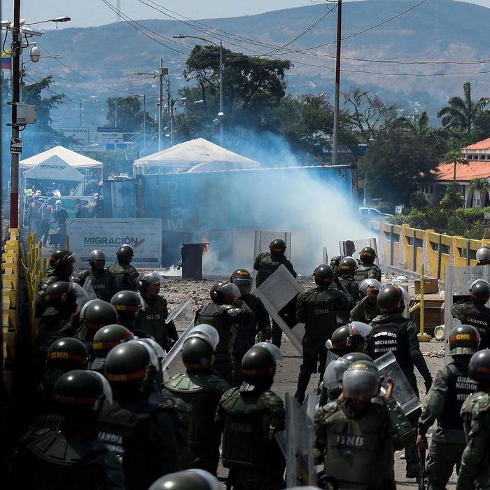 Opposition Pushes For Military Force To Topple Maduro