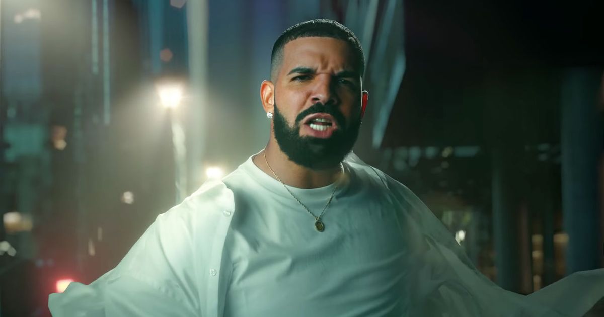 Drake's 的每一首歌認證情人男孩被認證為前 40 名熱門歌曲