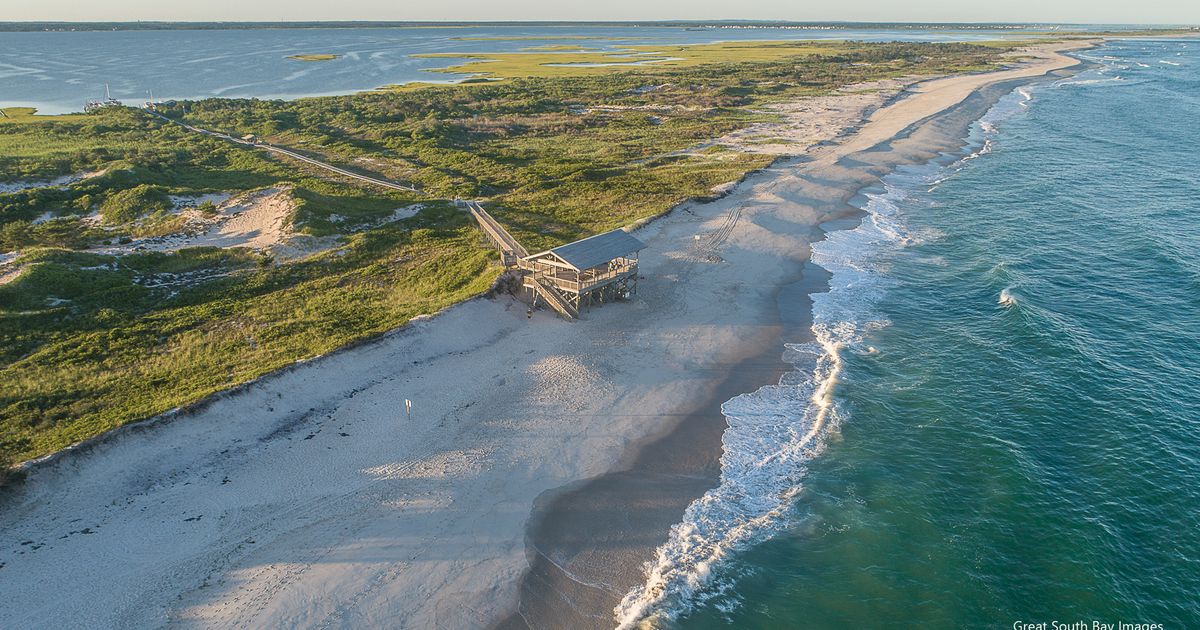The Drama Over Exclusive Ho-Hum Beach on Fire Island