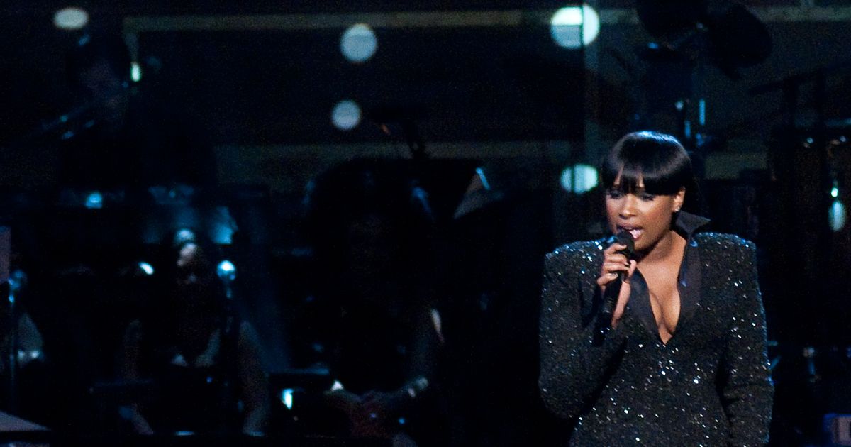 Chaka Khan, Jennifer Hudson to Perform Whitney Houston Tribute at Tonight's  Grammys [Updated]