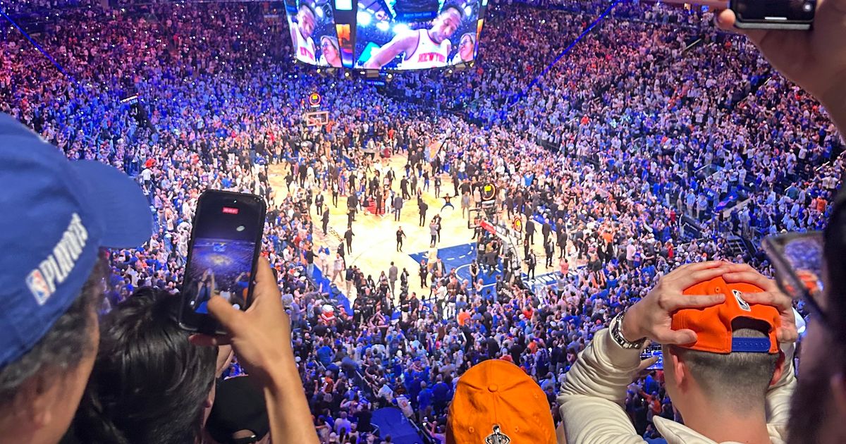 What I Witnessed at a Frenzied MSG Wednesday Night
