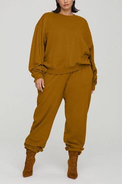 Good American Boyfriend Sweatpants (Bronze Brown)