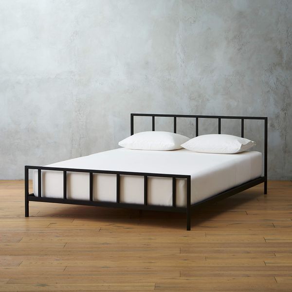 Grey Iron wood bed Black Metal /Wood Modern Bed Frame with Tall Headboard 