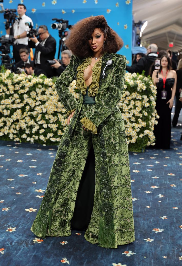 The 2025 Met Gala Celebrating “Superfine: Tailoring Black Style” - Arrivals