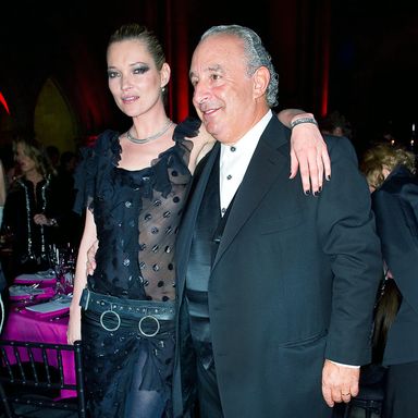 LONDON, UNITED KINGDOM - DECEMBER 09: Kate Moss and Sir Phillip Green attend the British Fashion Awards at Royal Courts of Justice, Strand on December 9, 2009 in London, England. (Photo by Nick Harvey/WireImage)