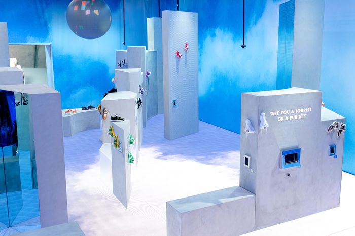 Inside the Louis Vuitton and Nike Exhibit by Virgil Abloh - Upsmag - Magazine News