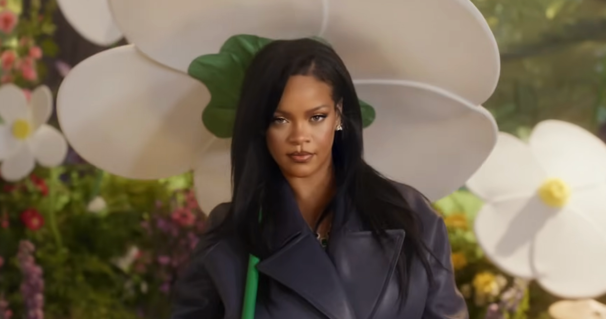 Rihanna Finally Gives the People What They Want