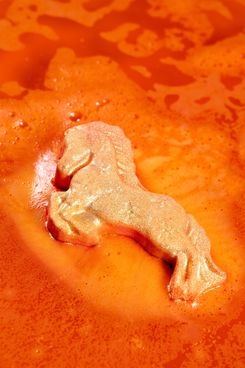 Lush Gallop to Success Bath Bomb