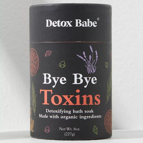 Detox Babe Bye Bye Superfood Bath-Salt Soak