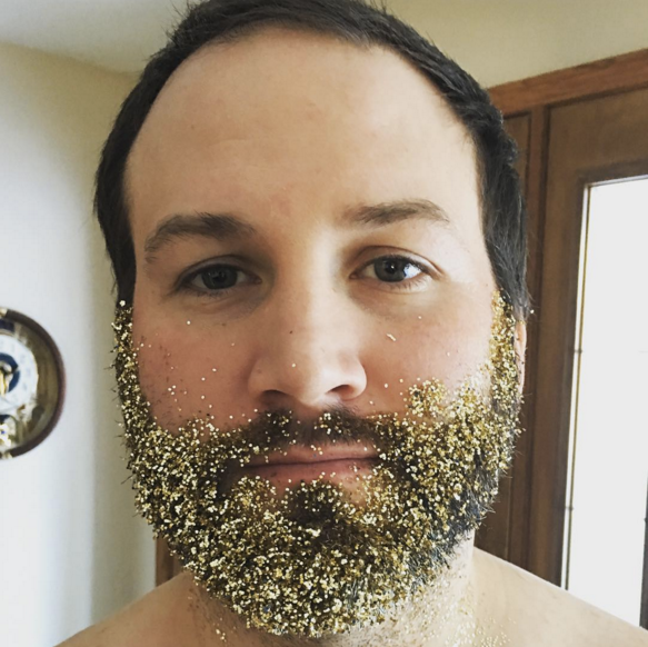 Men Love Glitter So Much Theyre Putting It In Their Beards 