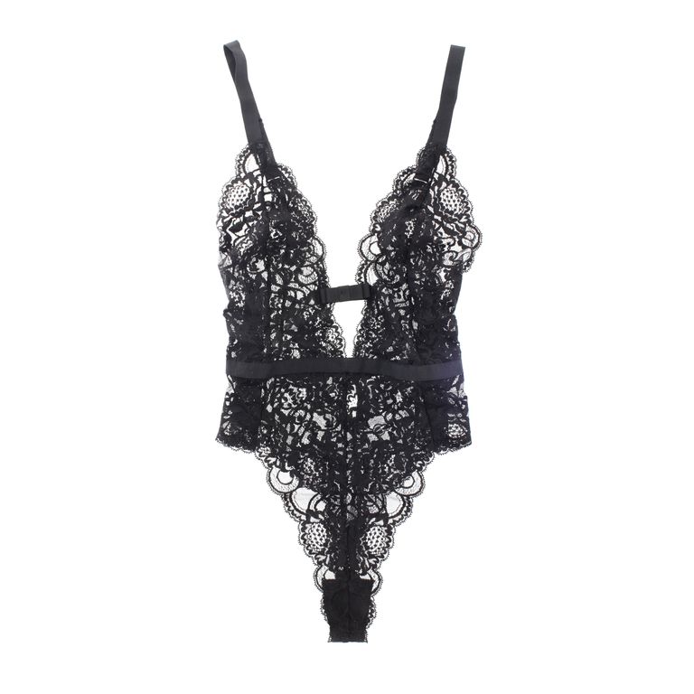 Eleven Lush Lingerie Looks to Take Into the Bedroom