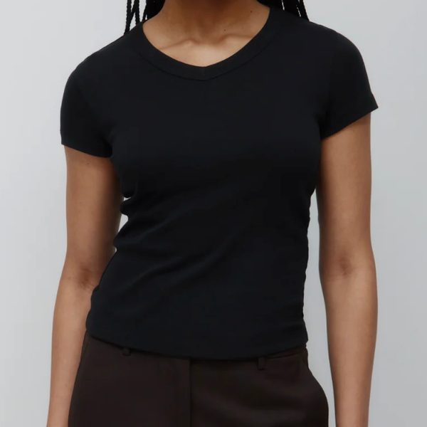 Kotn High V-Neck Tee