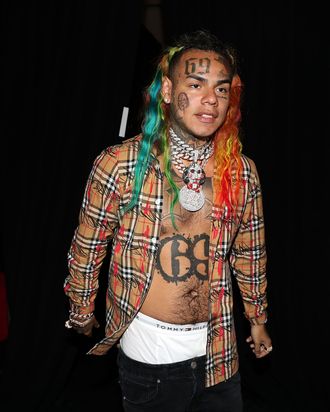 Tekashi 6ix9ine Released From Prison Early Amid Coronavirus