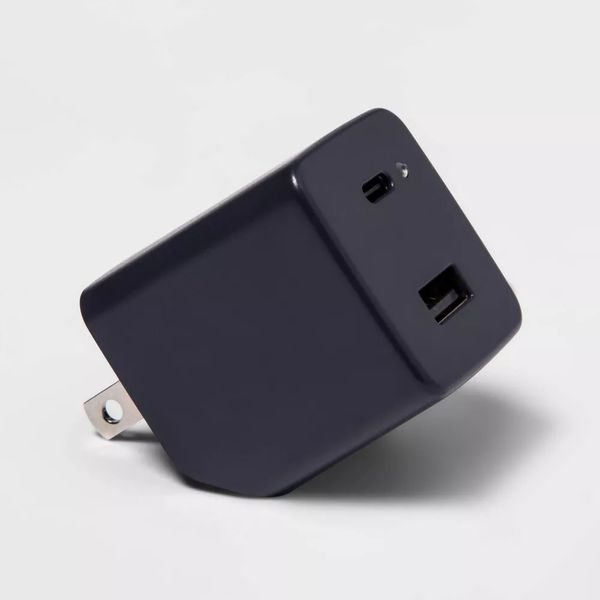 Heyday Dual Port 25W USB-A and USB-C Wall Charger