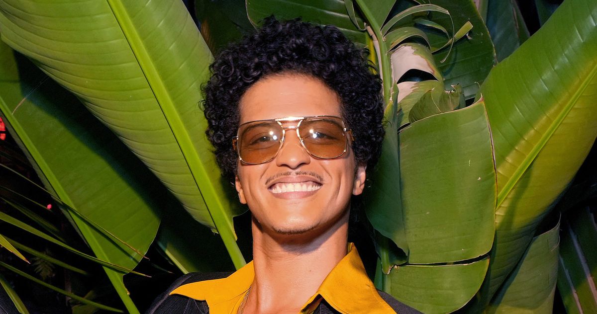 Does Bruno Mars Have a $50 Million Gambling Debt? MGM Denies