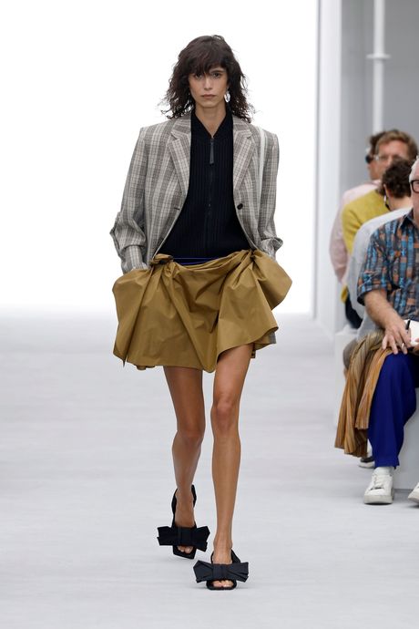 Loewe - Runway - Paris Fashion Week - Women Spring/Summer 2027