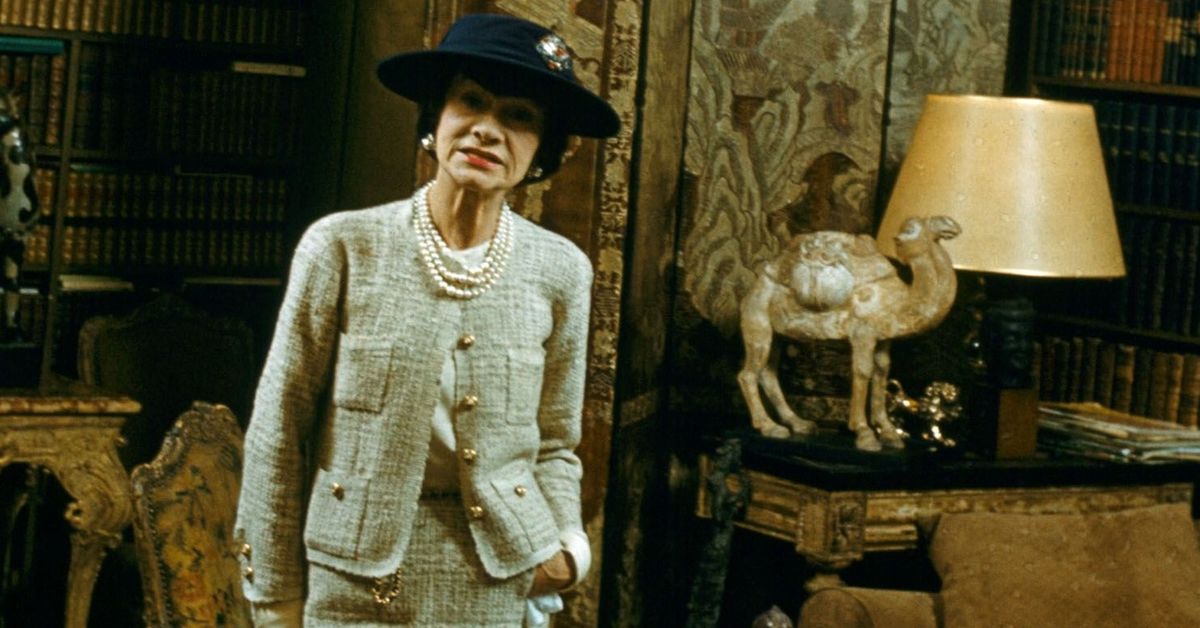 sex and suits the evolution of modern dress A Gendered History of the Tailored Suit