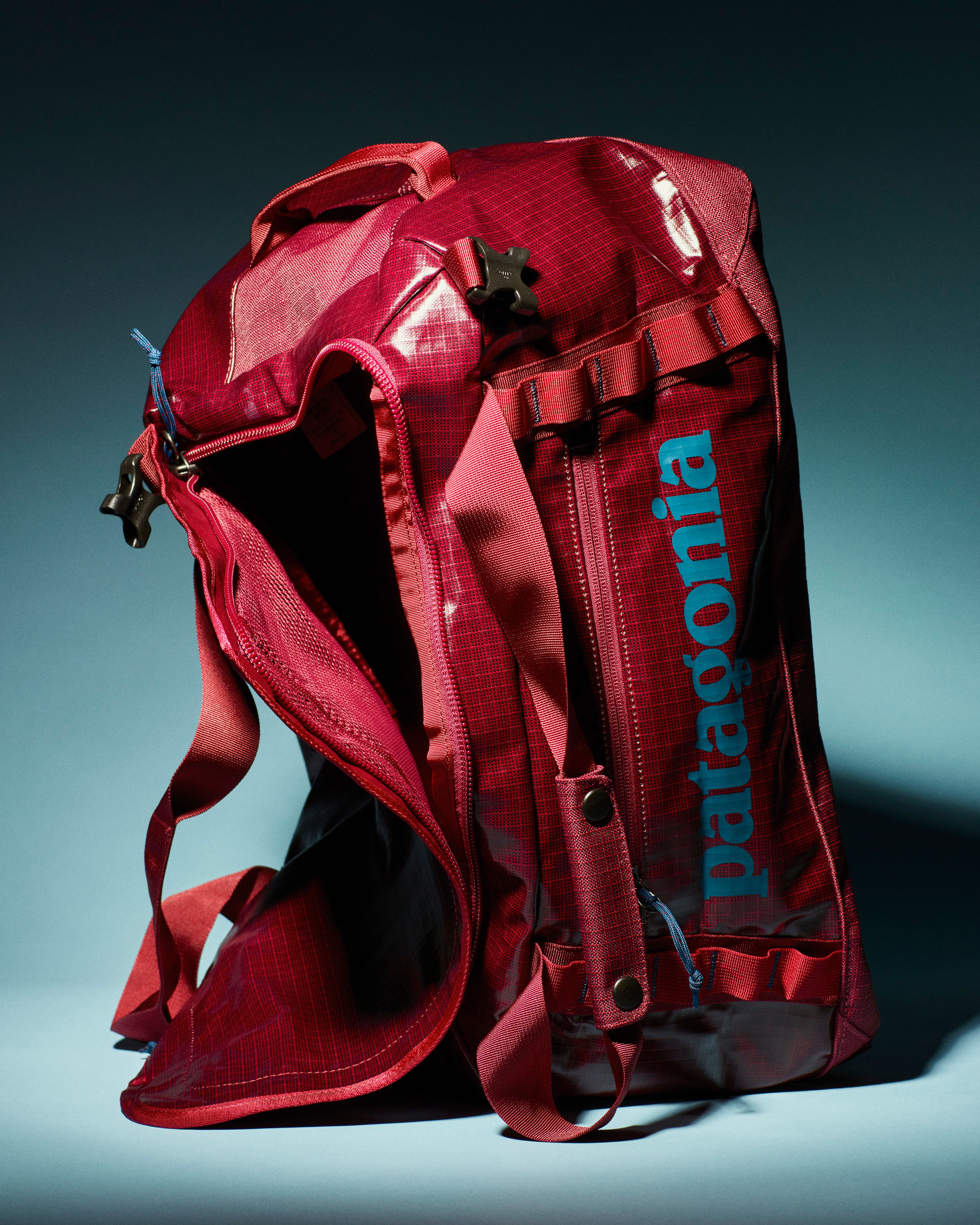 19 Best Weekender Bags of 2023, According to Our Editors