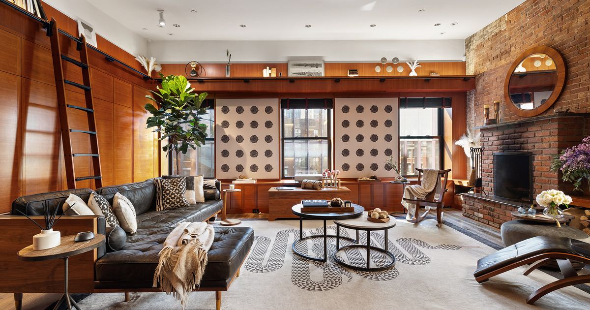 Truly Terrific: An Obsessively Customized Noho Duplex