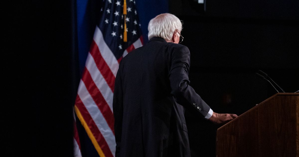 Rep. Alexandria Ocasio-Cortez comes out in support of Bernie Sanders at his  first rally post-heart attack - ABC News