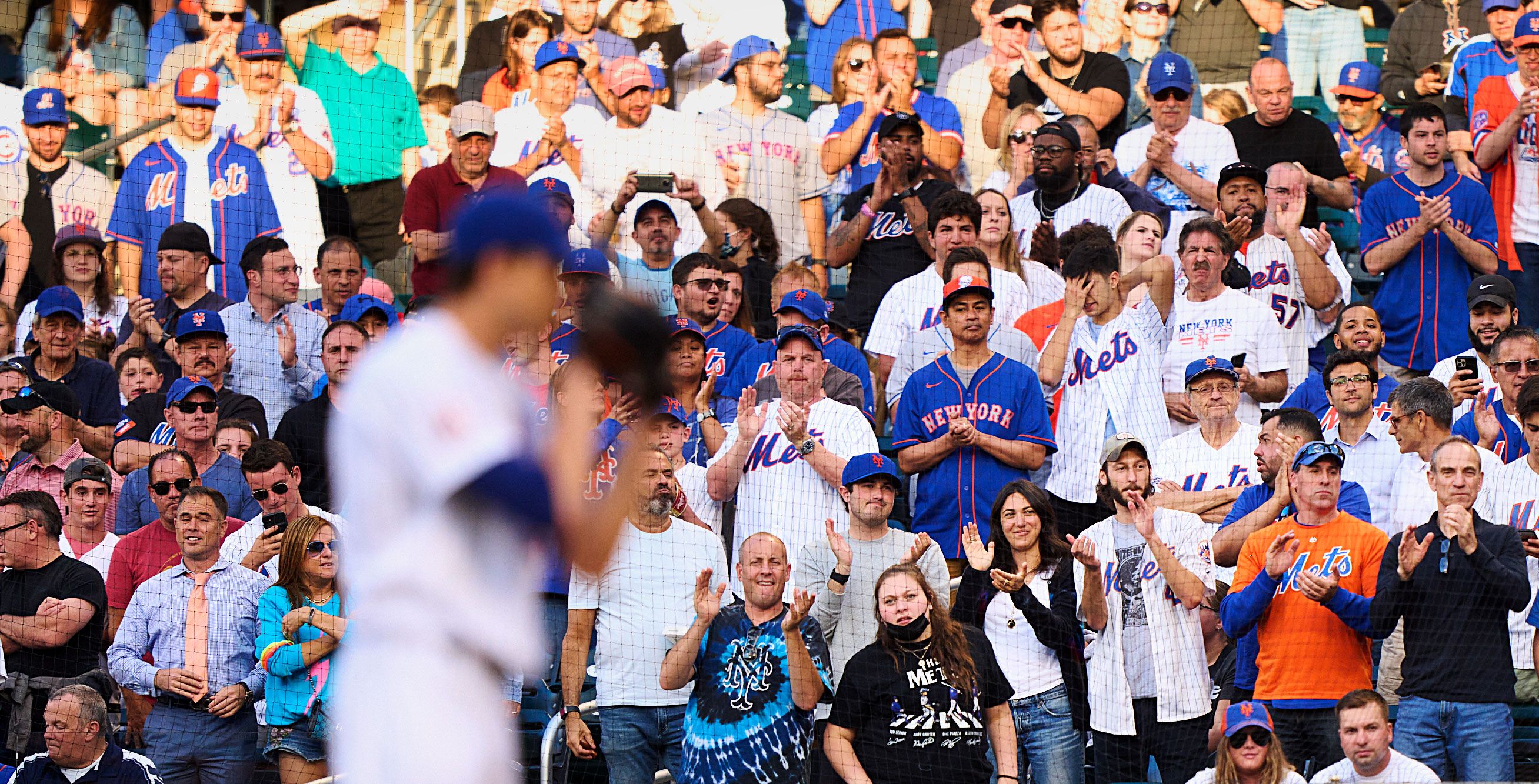 Mets fan knocked unconscious, nearly blinded by T-shirt cannon at