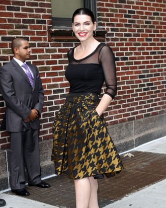 Julianna Margulies’s Carolina Herrera Houndstooth Checked Into the Late ...