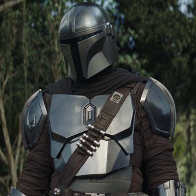 What is The Mandalorian's name? His identity and face revealed